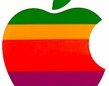 Apple подозревают в монополизме